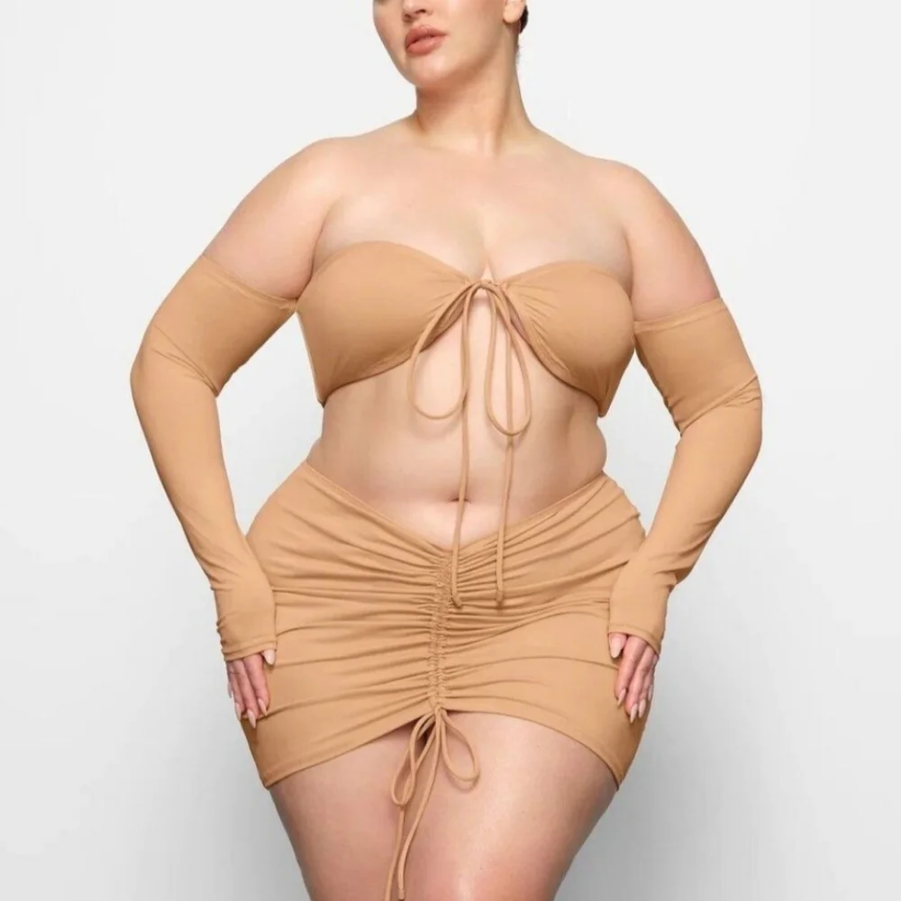 NWT SKIMS RECYCLED SWIM LONG SLEEVE BIKINI TOP, 2X, OCHRE
